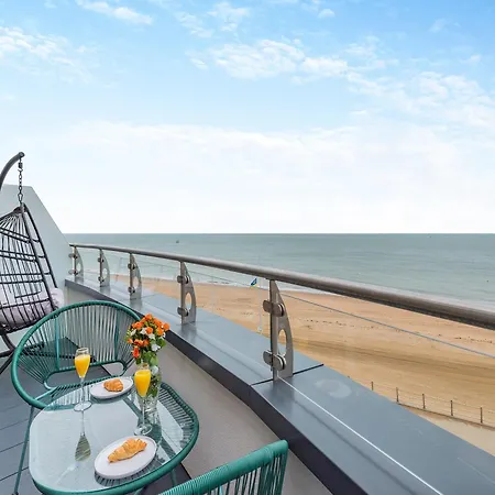 Sound Of The Sea Apartment Ramsgate Exterior photo